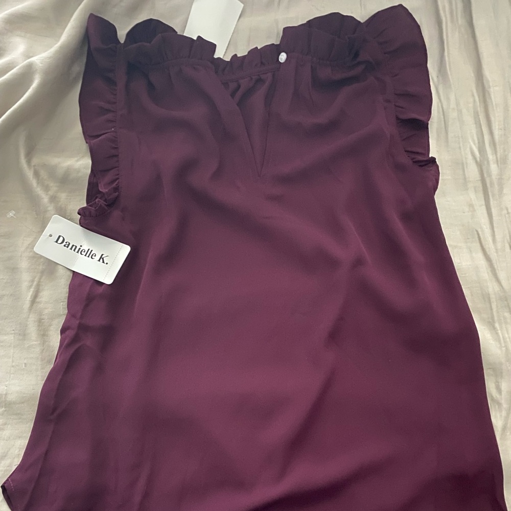 DANIELLE K BLOUSE WOMENS SIZE XS: COLOR PLUM